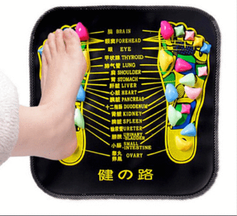 Gadgets d'Eve beauté Tapis de Massage de pieds pour éliminer une longue liste de maladie.